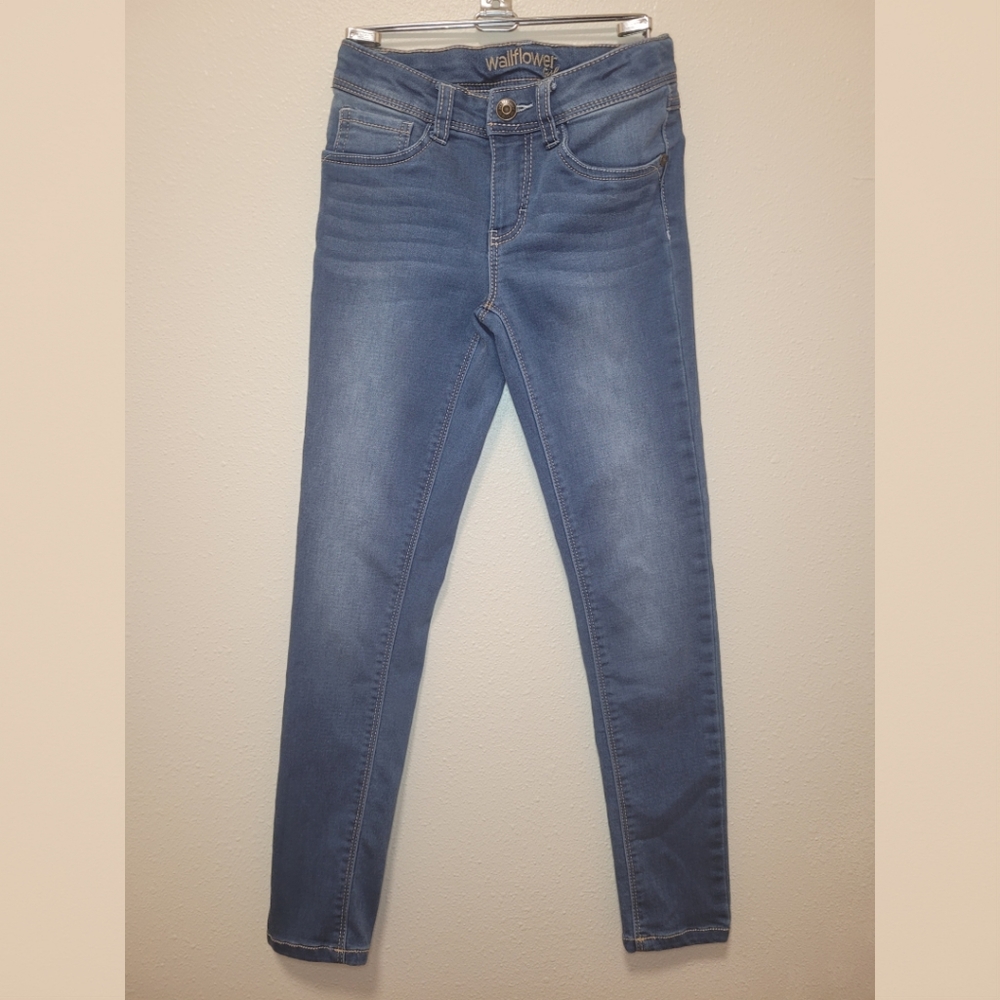 Wallflower Skinny Stretch Jeans
